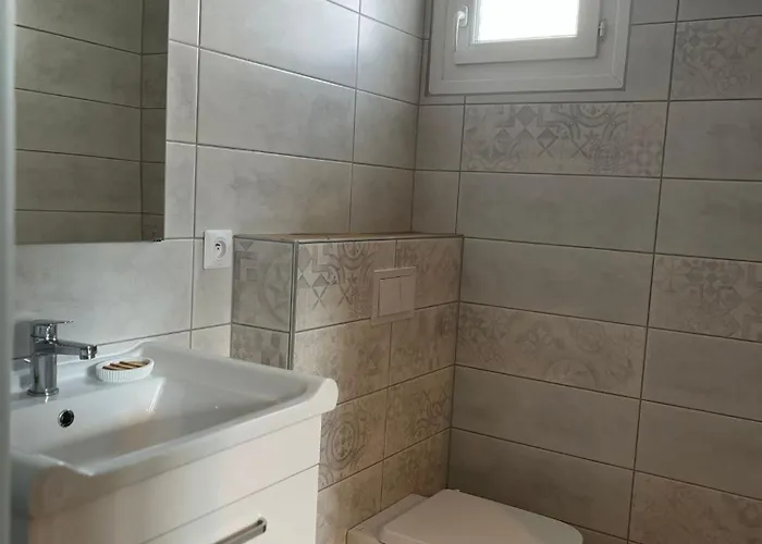 Lo Tira Cap Värdshus Lahourcade